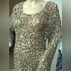 NWOT Tempo Paris Gold & CREAM Crochet TOP SHEER SEXY ASYMMETRICAL CUT SZ. SM